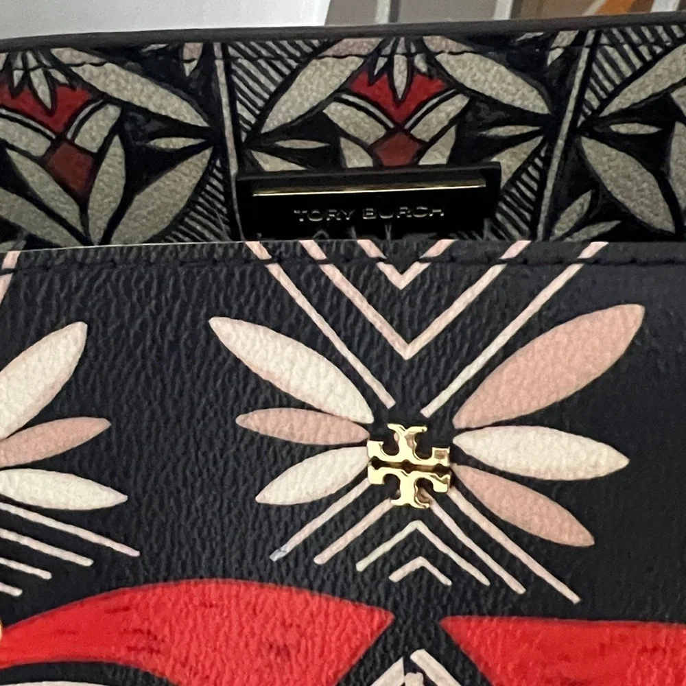 Tory Burch Large Prbbled PVC Shoulder Tote Bag